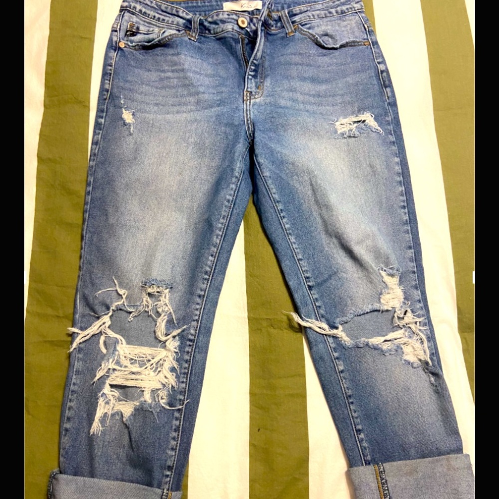 Kancan distressed crops